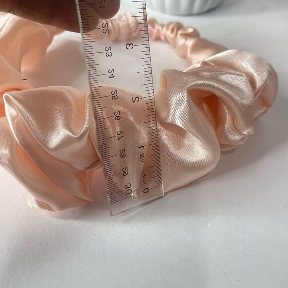 Satin Headband wrap scrunched Women Champagne color - Picture 8 of 8